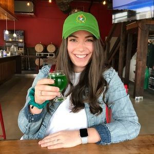 Meet your Posher, Kayla